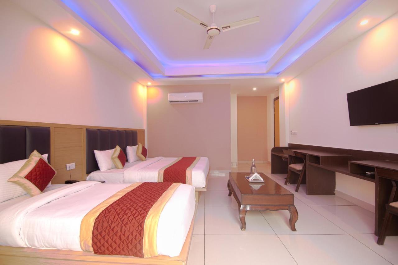 Hotel Del Inn By F9 Hotels - Near Igi Airport 新德里 外观 照片