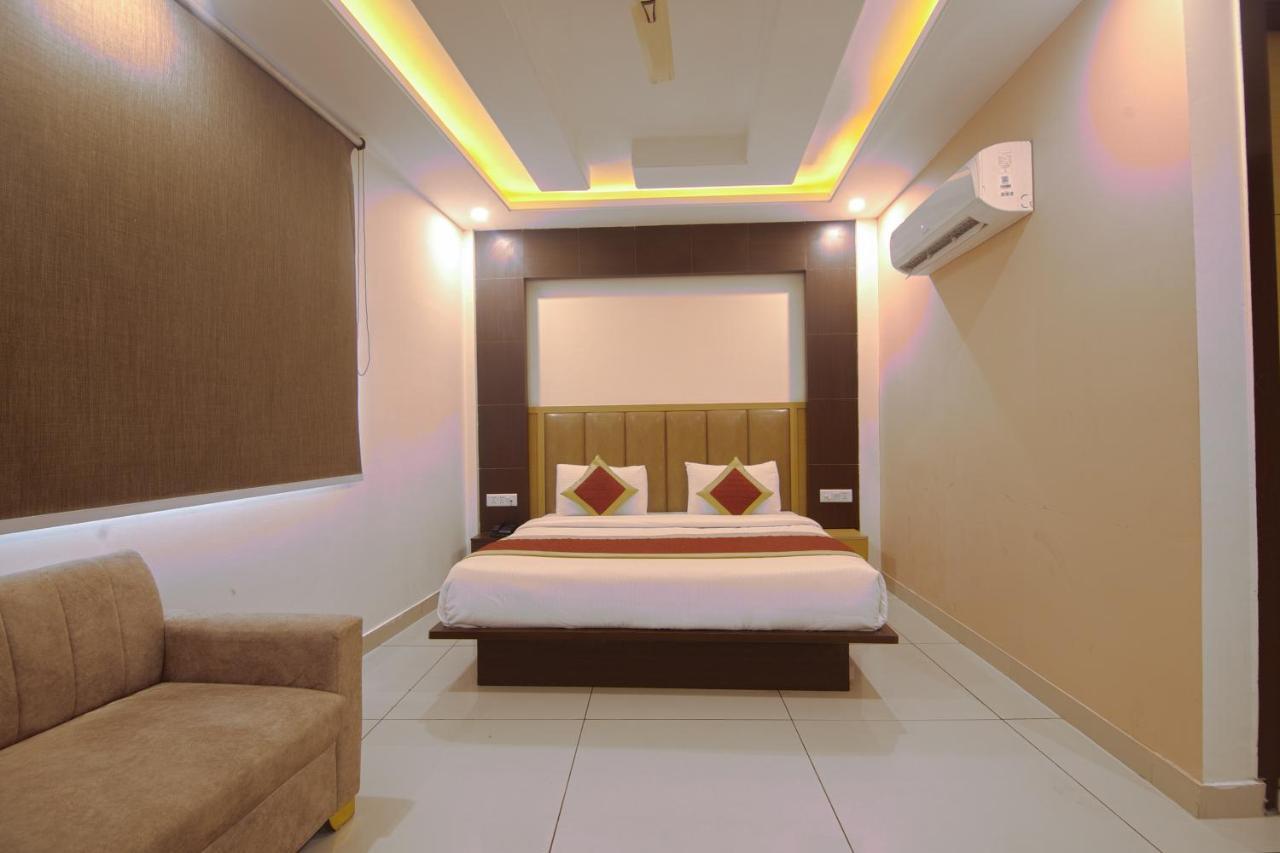 Hotel Del Inn By F9 Hotels - Near Igi Airport 新德里 外观 照片